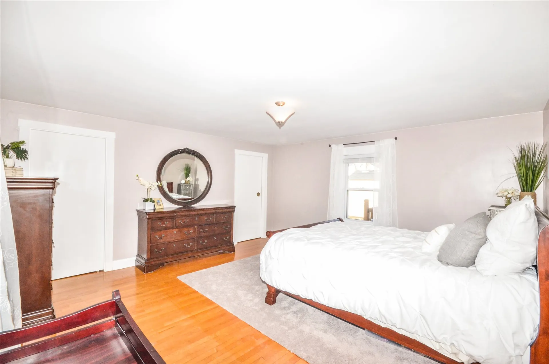 137 Edmond Street Goffstown NH 03045
