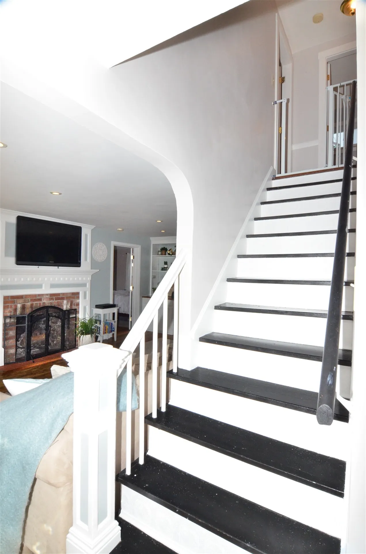 137 Edmond Street Goffstown NH 03045
