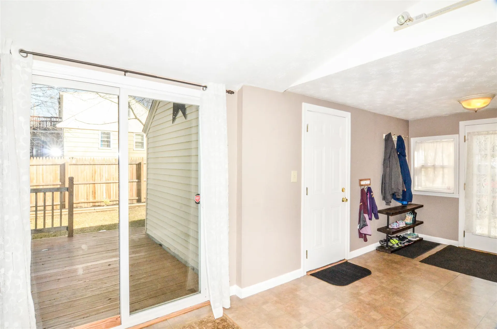 137 Edmond Street Goffstown NH 03045