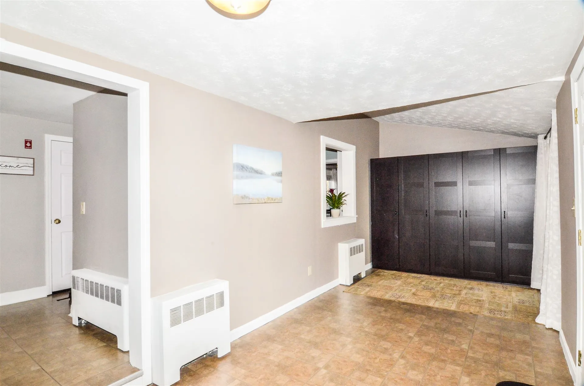 137 Edmond Street Goffstown NH 03045