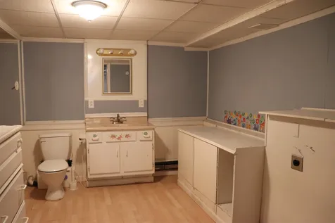 205 Knollwood Avenue Nashua NH 03060