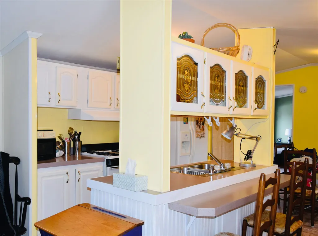4 Keith Street Nashua NH 03062