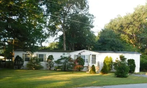 4 Keith Street Nashua NH 03062