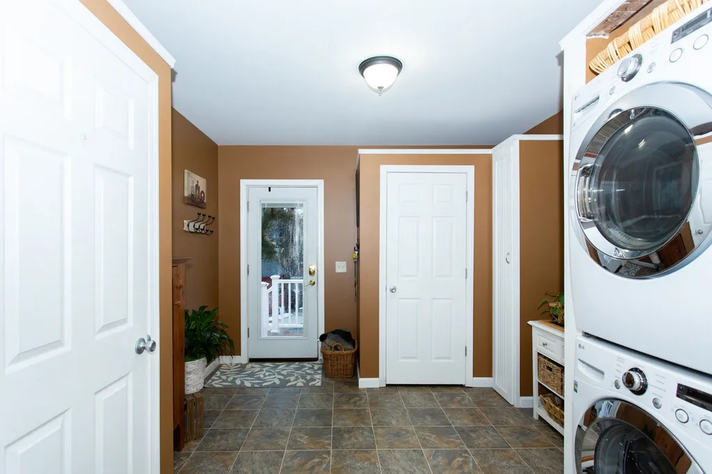 16 Gilbert Road Allenstown NH 03275