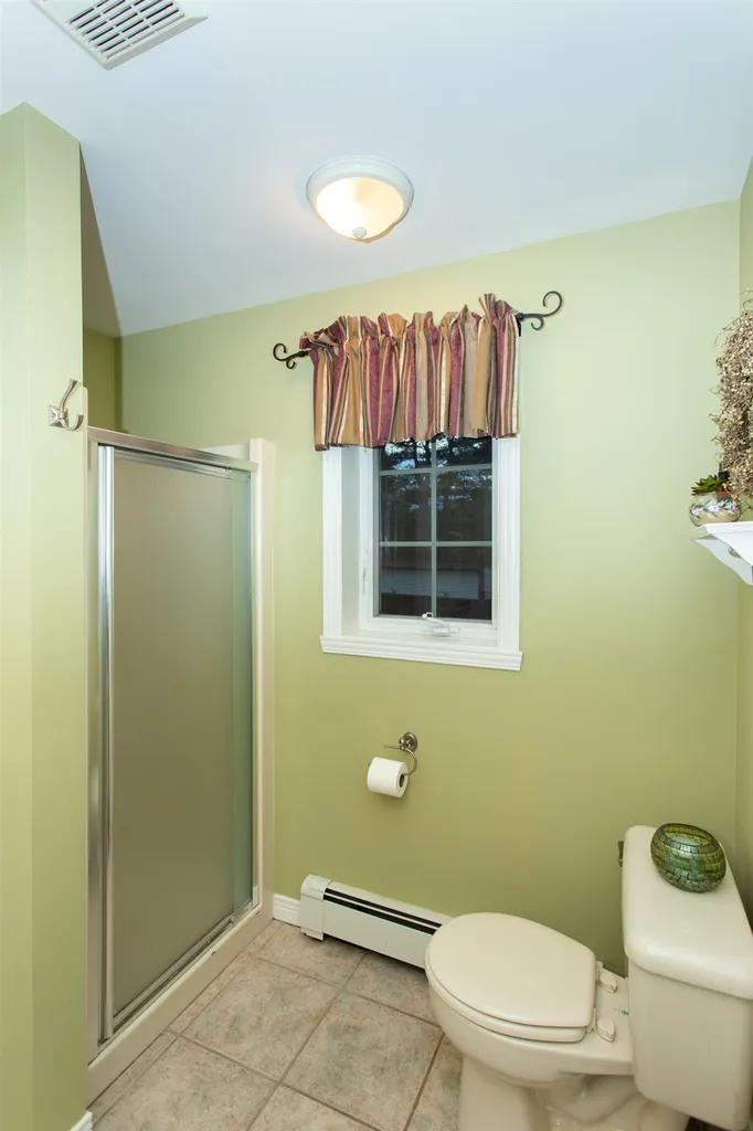 16 Gilbert Road Allenstown NH 03275