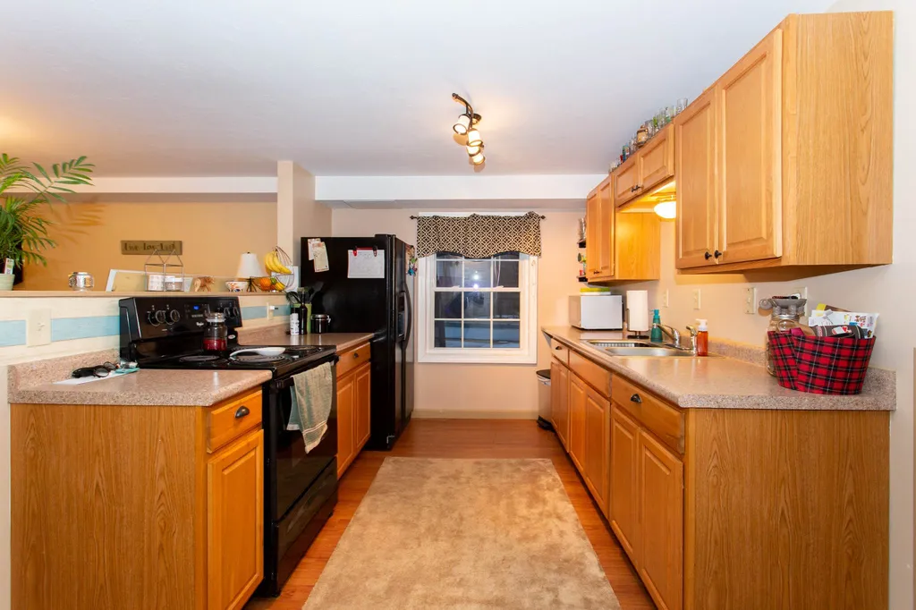 16 Gilbert Road Allenstown NH 03275