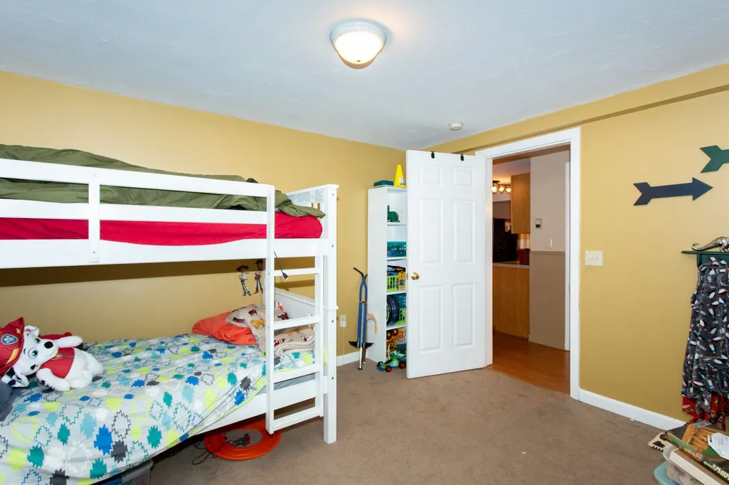 16 Gilbert Road Allenstown NH 03275