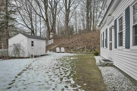 8 Vine Street Peterborough NH 03458