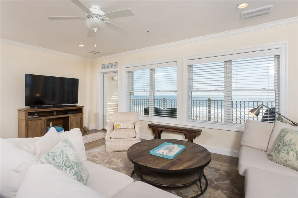 339 Ocean Boulevard Hampton NH 03842
