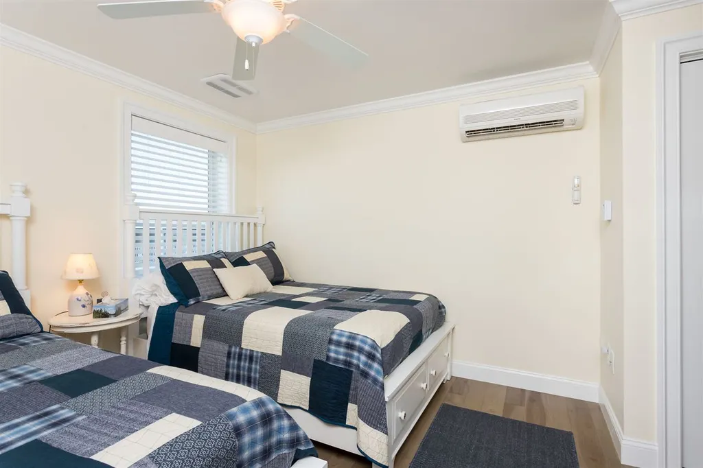 339 Ocean Boulevard Hampton NH 03842