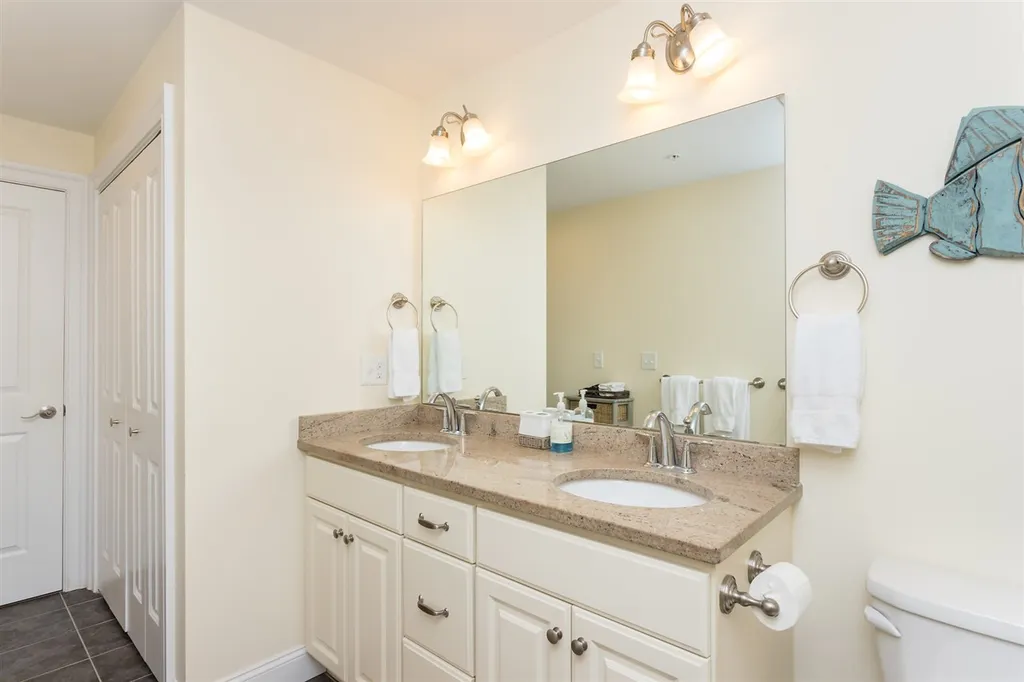 339 Ocean Boulevard Hampton NH 03842