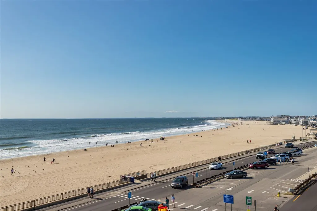 339 Ocean Boulevard Hampton NH 03842