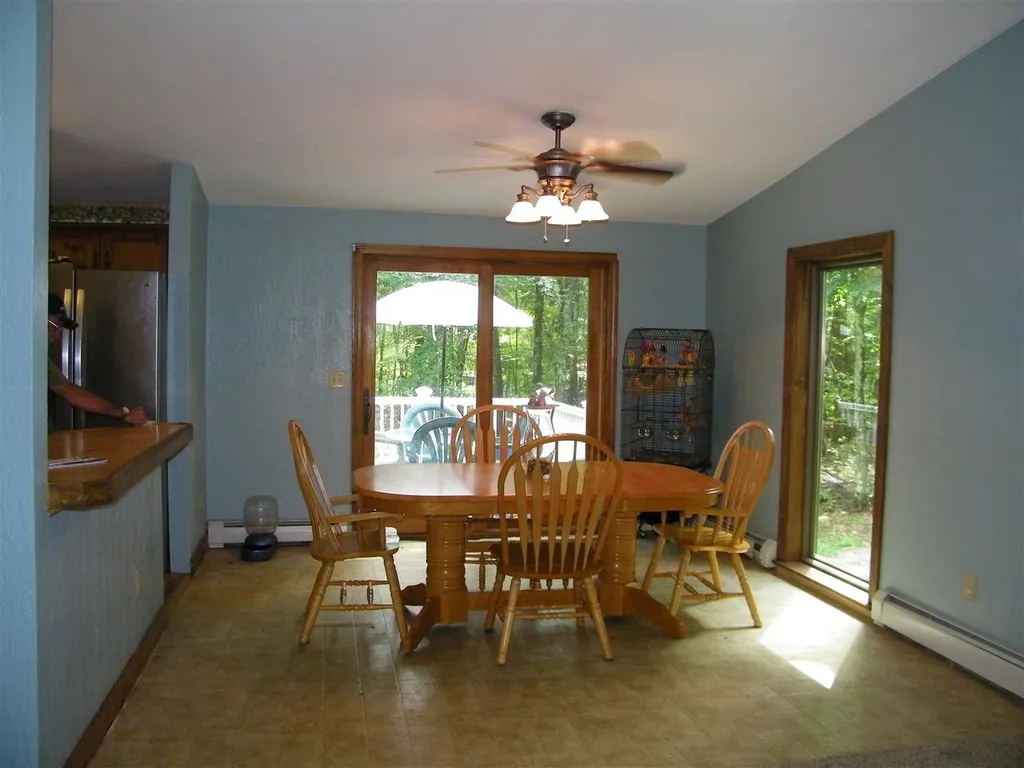 20 Cunningham Drive Derry NH 03038