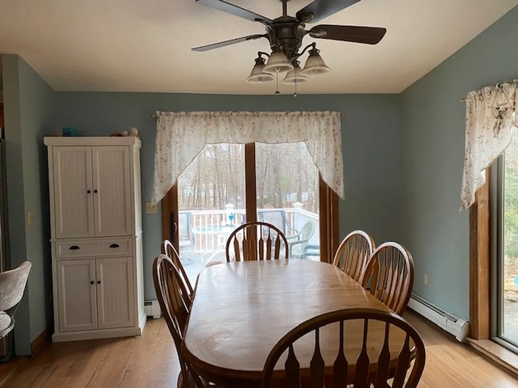 20 Cunningham Drive Derry NH 03038