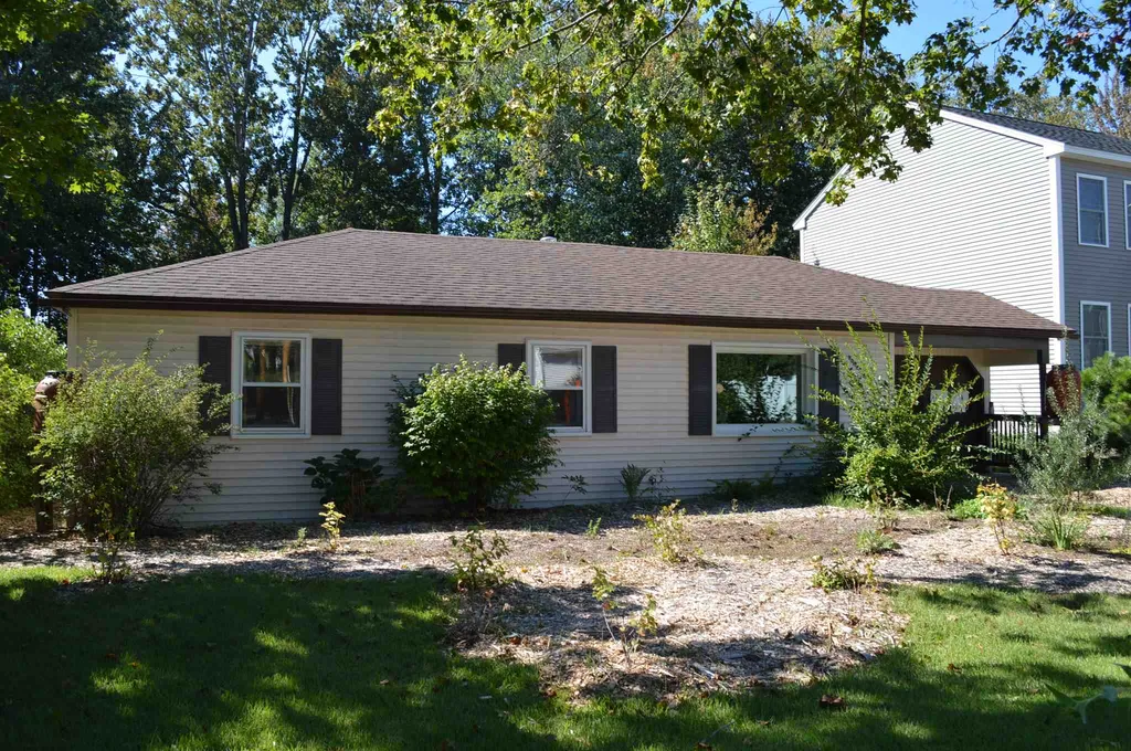 31 Stanbury Road Burlington VT 05408
