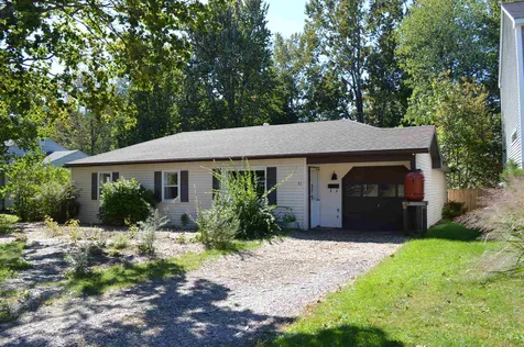 31 Stanbury Road Burlington VT 05408