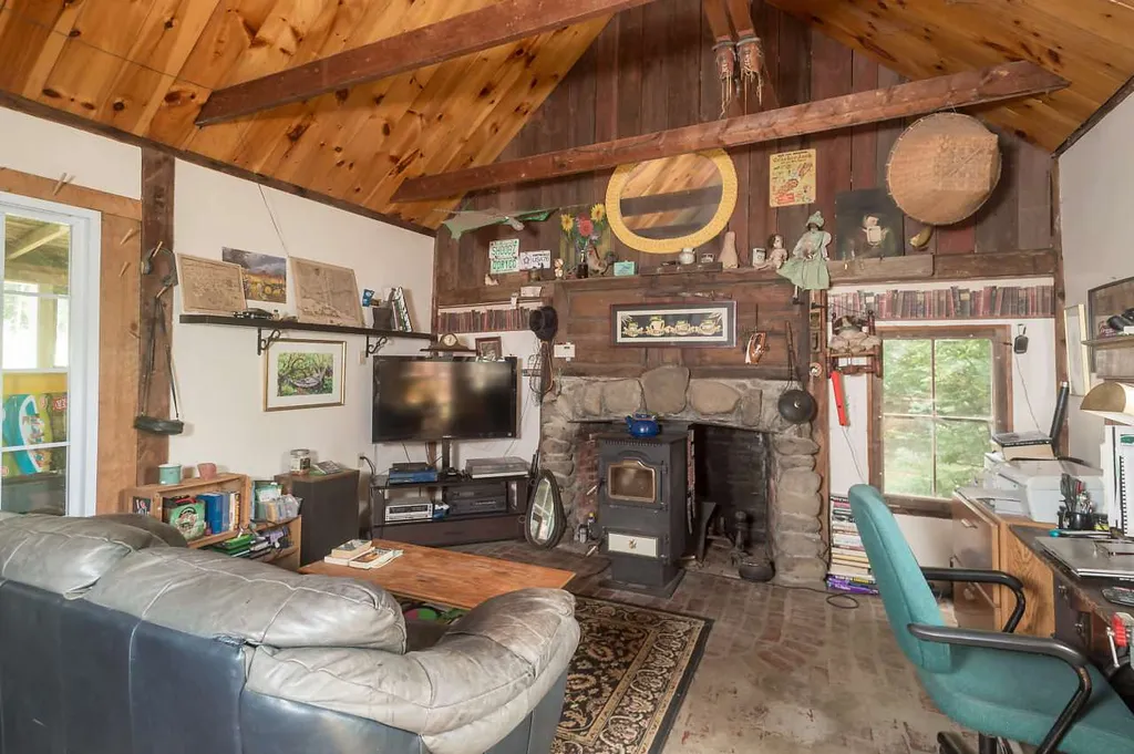 15 Jack Rabbit Lane Stratham NH 03885
