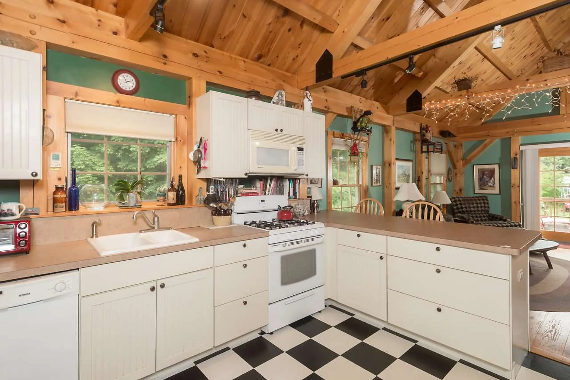 15 Jack Rabbit Lane Stratham NH 03885
