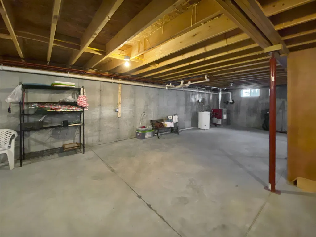 88 Pine Grove Circle North Hero VT 05474