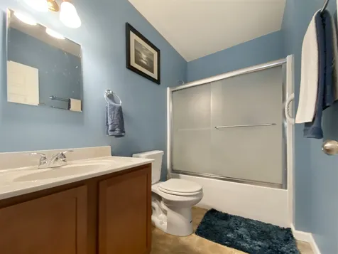 88 Pine Grove Circle North Hero VT 05474