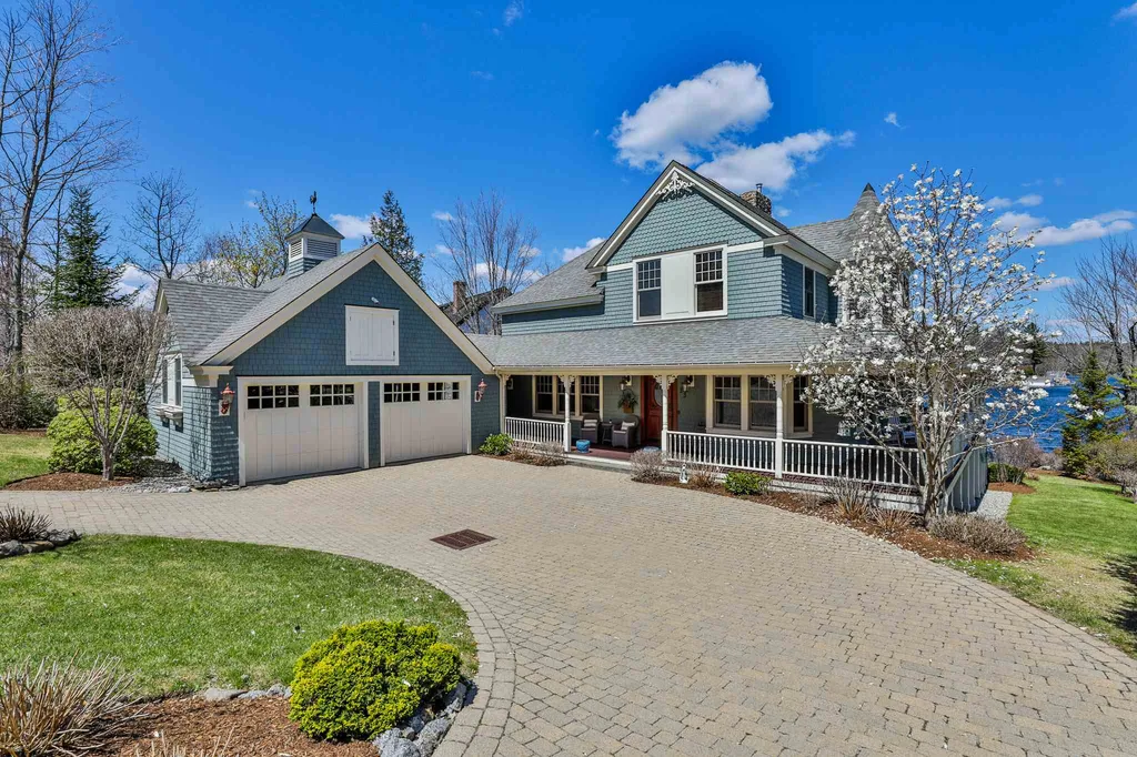 23 Lake Avenue Sunapee NH 03782