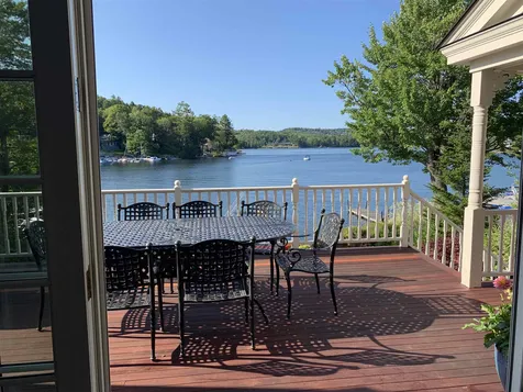 23 Lake Avenue Sunapee NH 03782