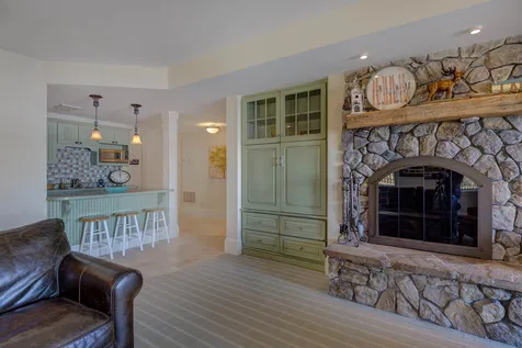 23 Lake Avenue Sunapee NH 03782