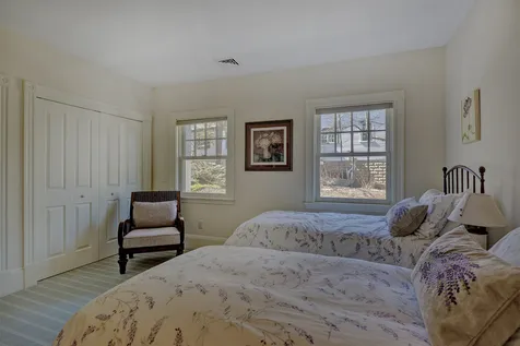 23 Lake Avenue Sunapee NH 03782