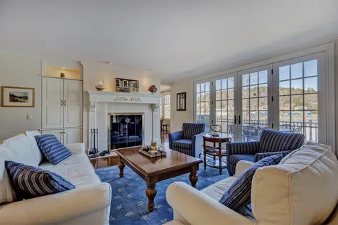 23 Lake Avenue Sunapee NH 03782