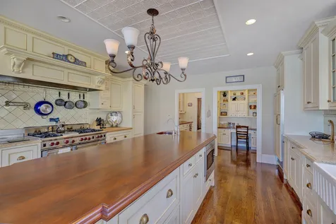 23 Lake Avenue Sunapee NH 03782
