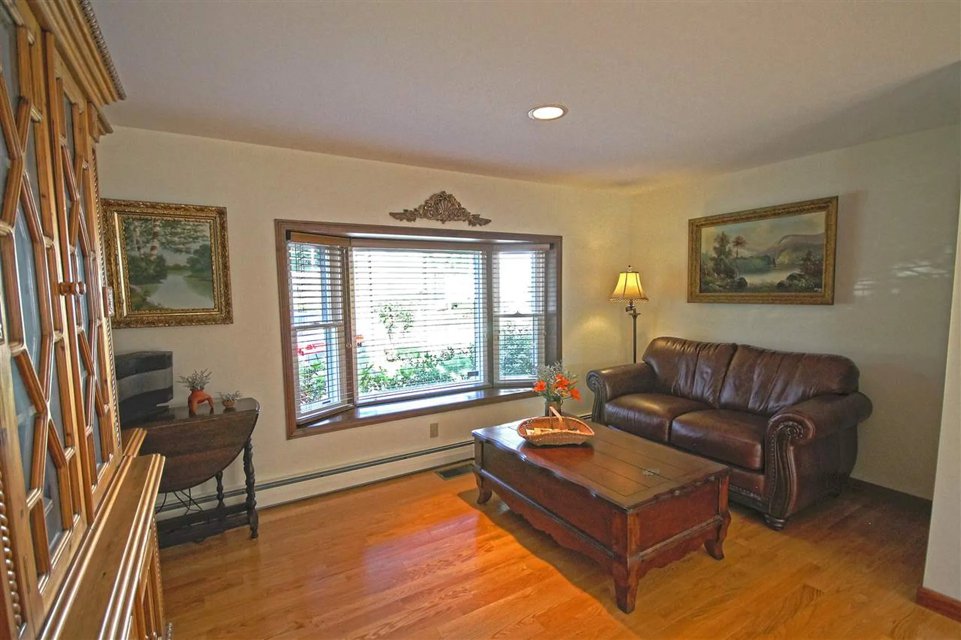 40 Cascade Circle Manchester NH 03103