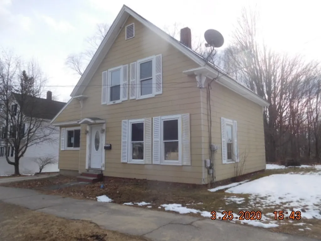 28 Mcgrath Street Laconia NH 03246