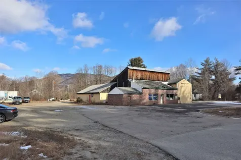 1536 Rumney Route 25 Rumney NH 03266