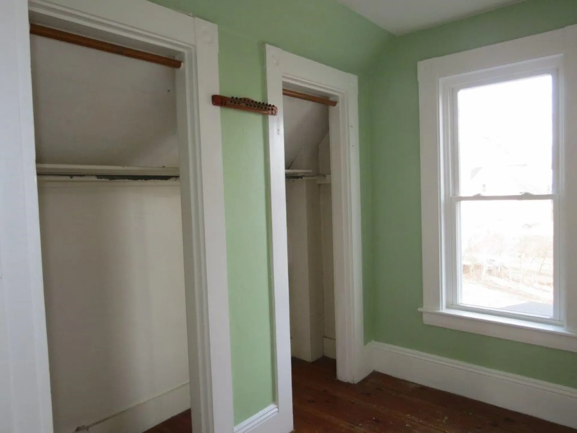 25 Leonard Street Rochester NH 03867