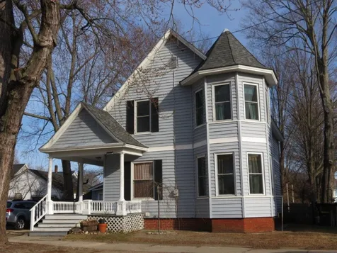 25 Leonard Street Rochester NH 03867