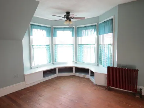 25 Leonard Street Rochester NH 03867