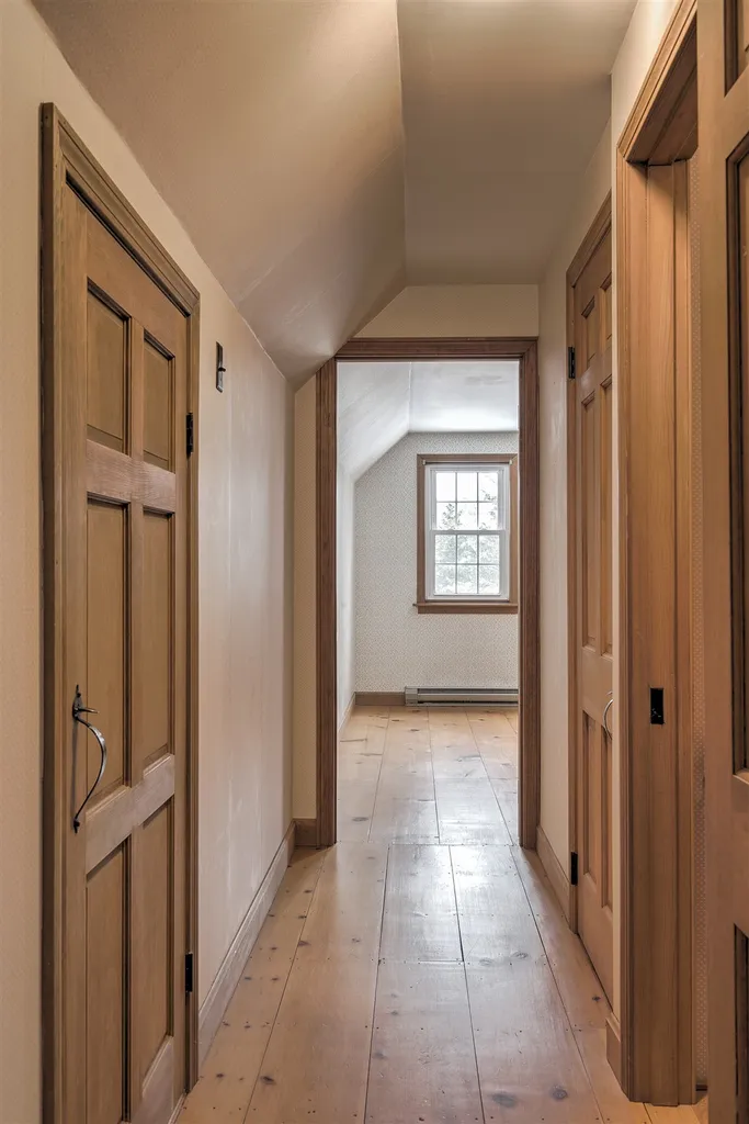 106 Twin Brook Road Chesterfield NH 03443