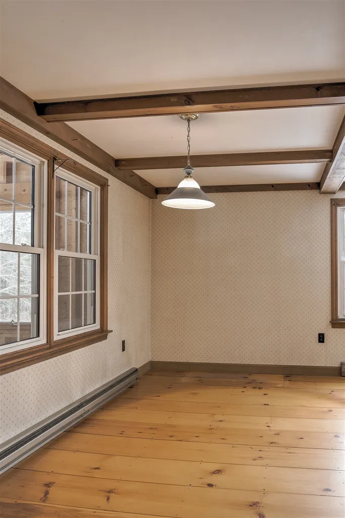 106 Twin Brook Road Chesterfield NH 03443