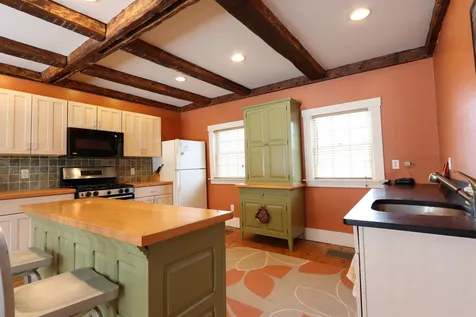 17 Governor Mattocks Road Peacham VT 05862