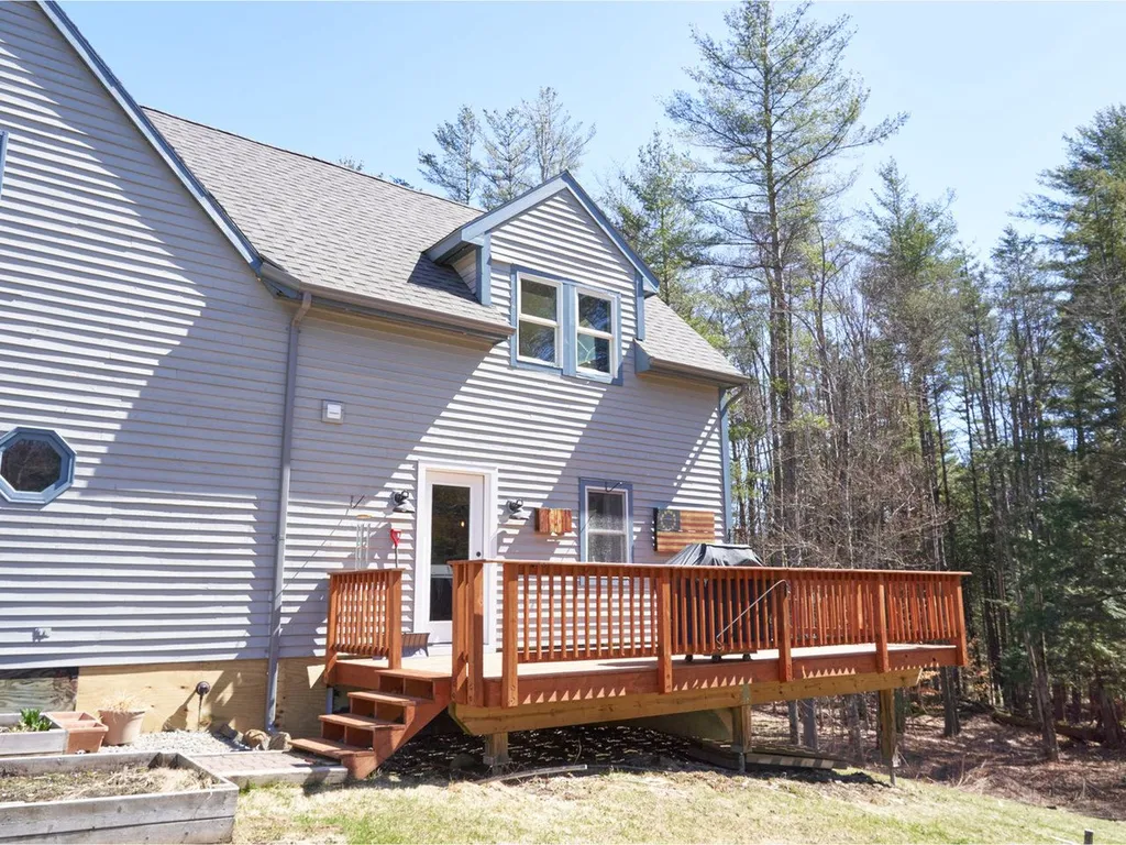 73 Ashford Lane Waterbury VT 05676