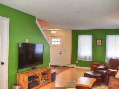 73 Ashford Lane Waterbury VT 05676