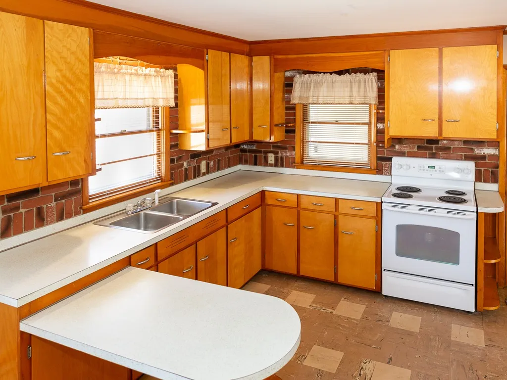 7 Spruce Lane Dover NH 03820