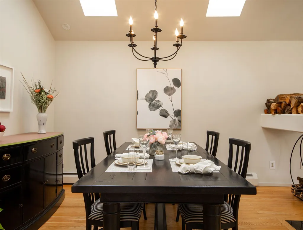 10 Bluestar Lane South Burlington VT 05403