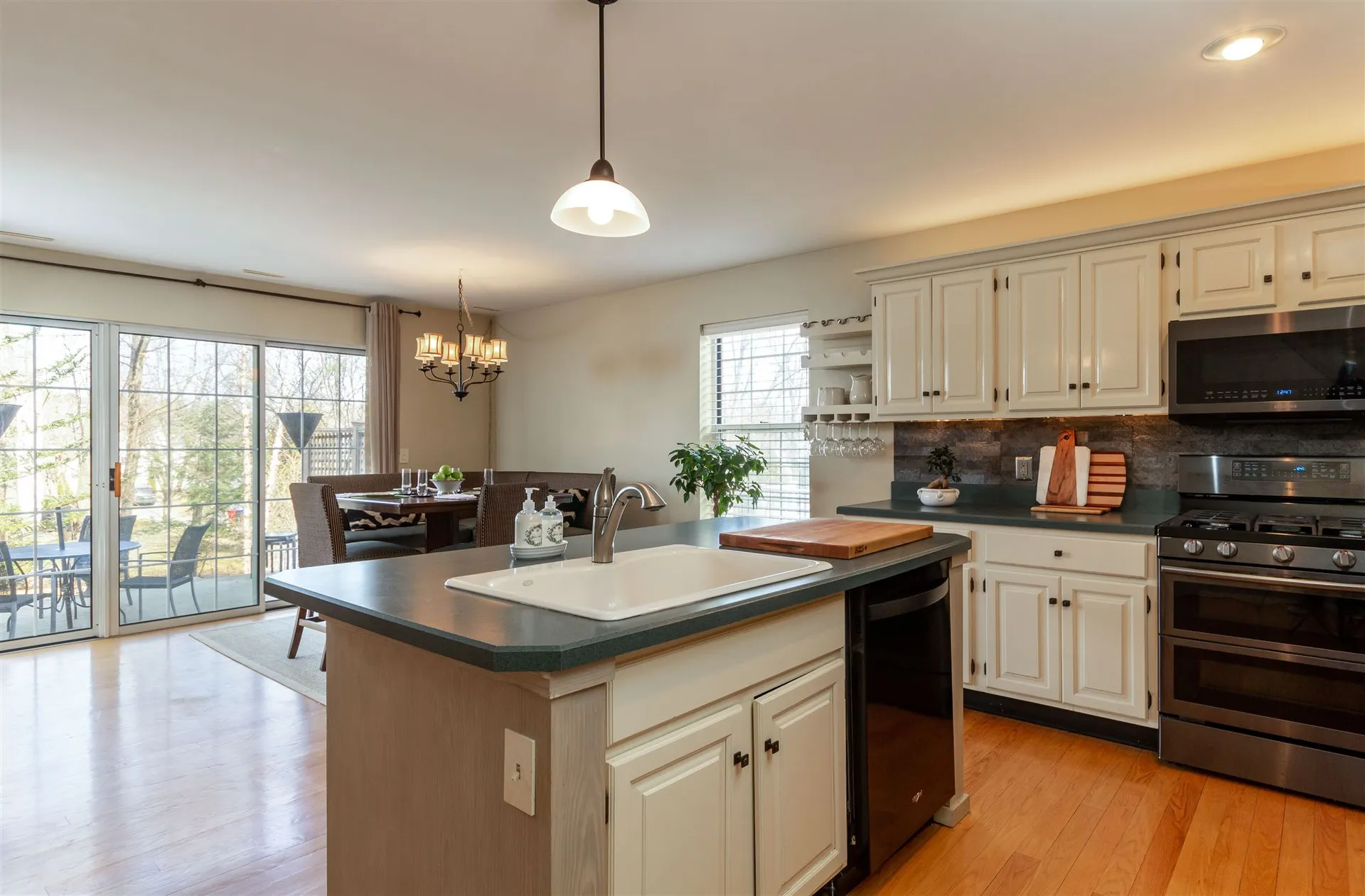 10 Bluestar Lane South Burlington VT 05403