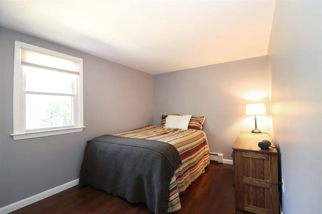 5 Blossom Road Windham NH 03087