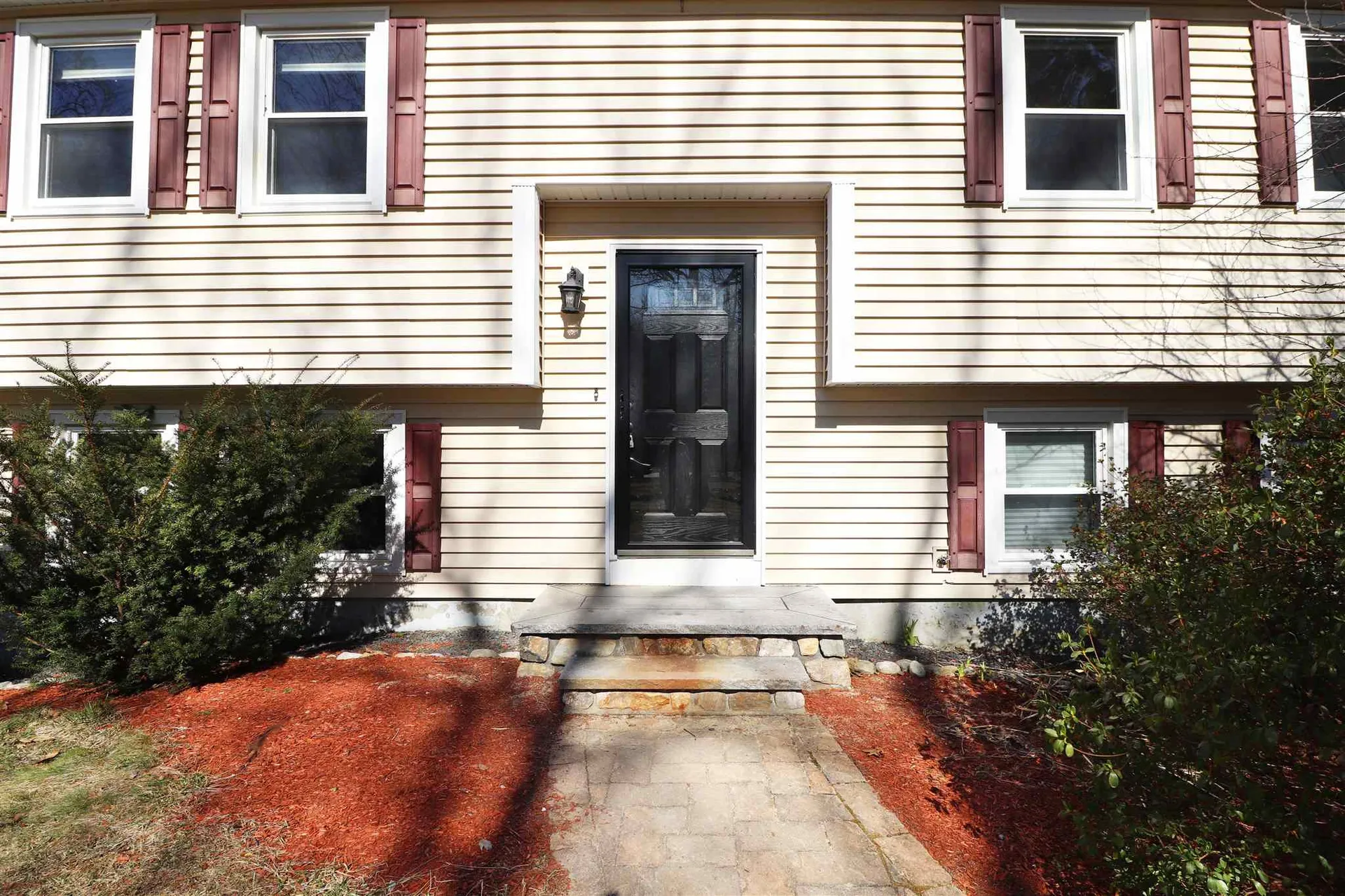 5 Blossom Road Windham NH 03087