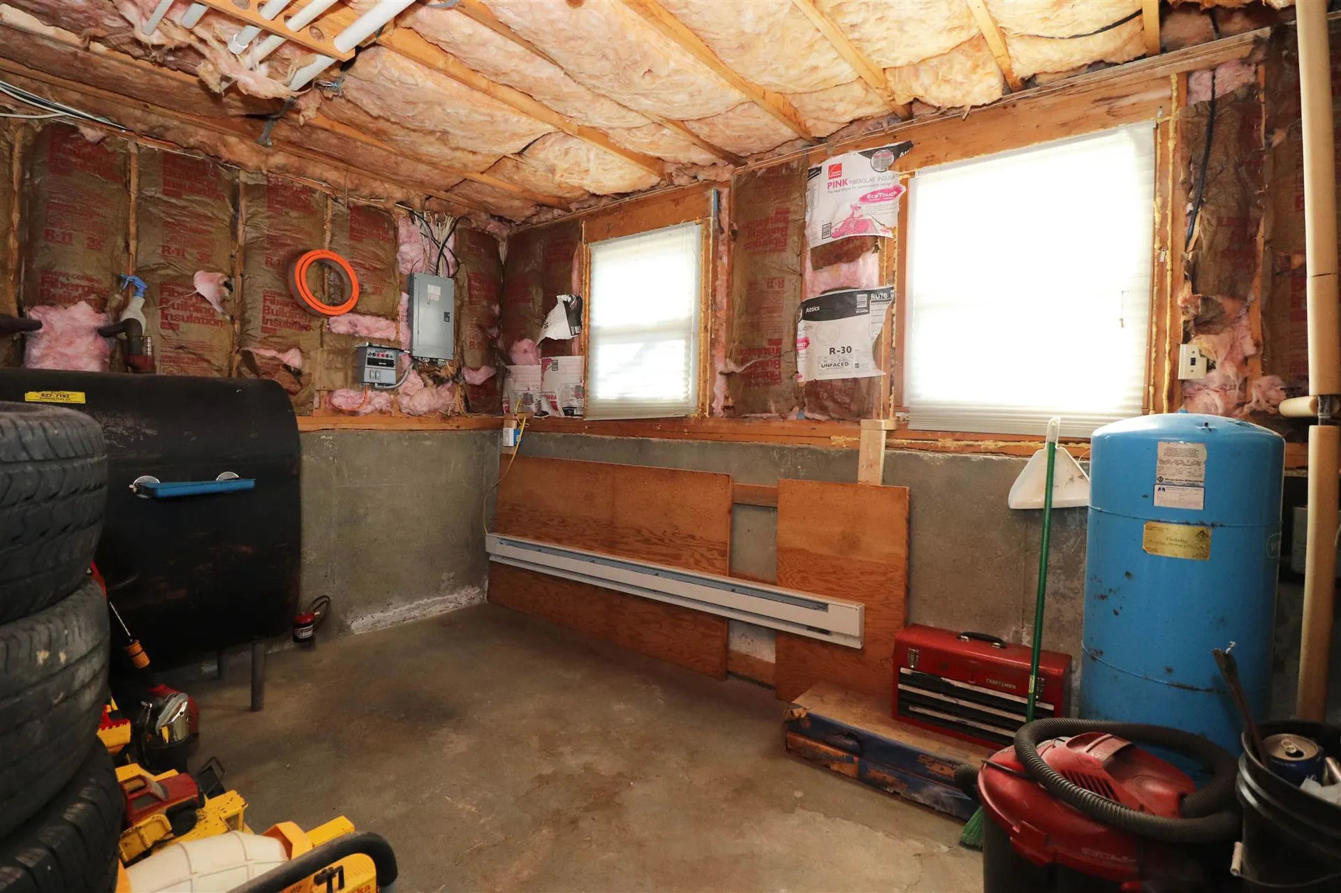 5 Blossom Road Windham NH 03087