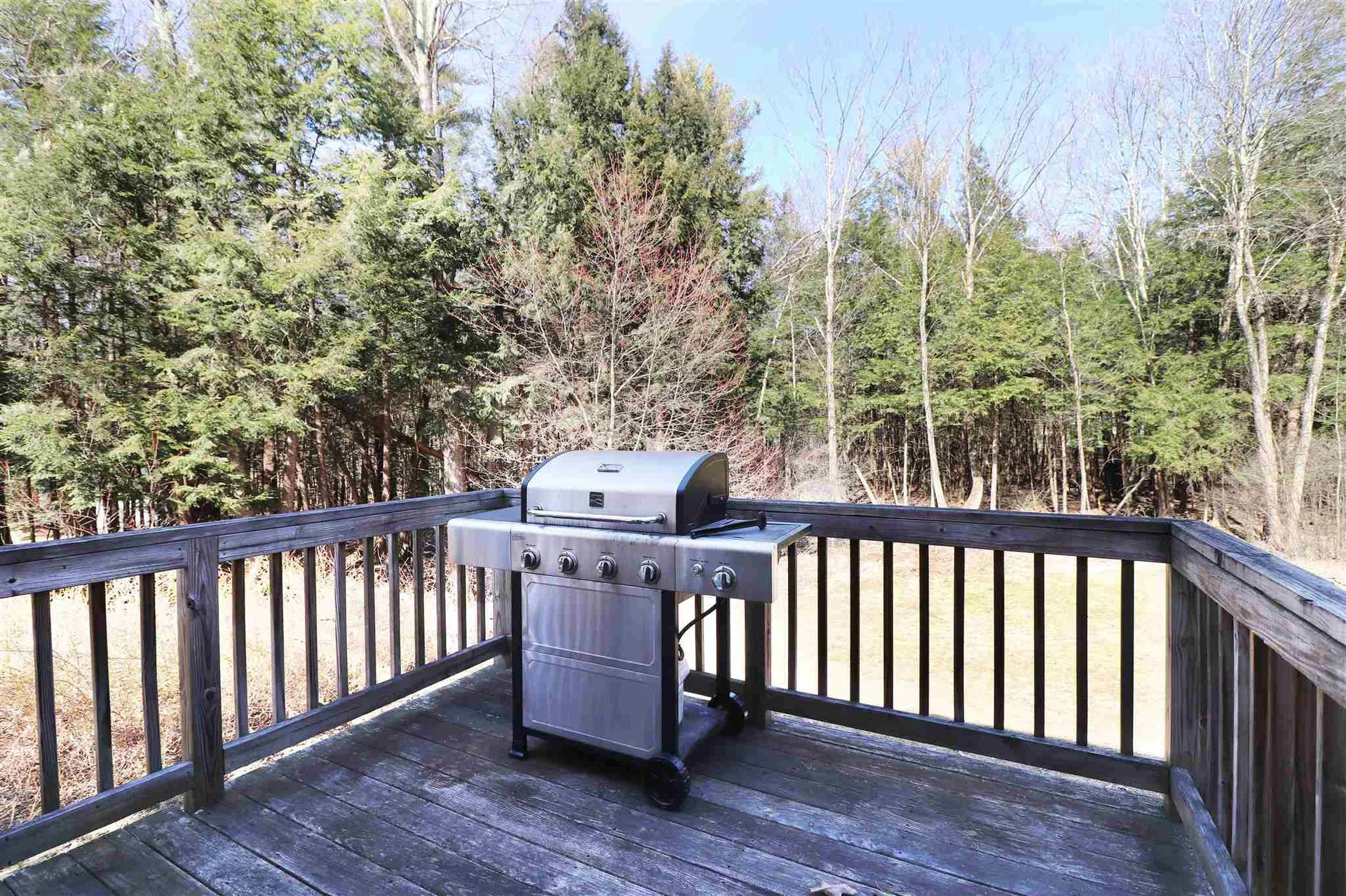 5 Blossom Road Windham NH 03087