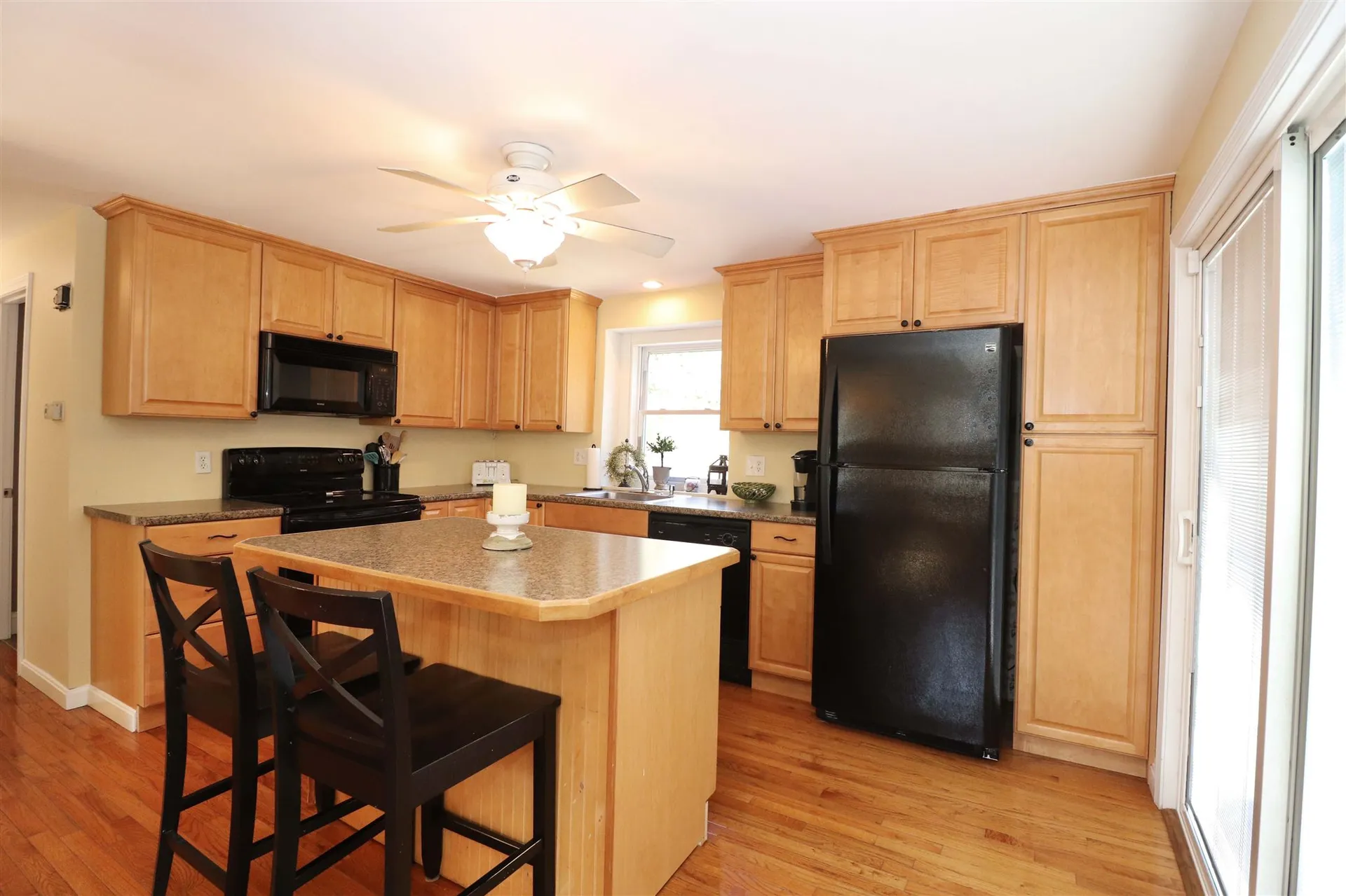 5 Blossom Road Windham NH 03087