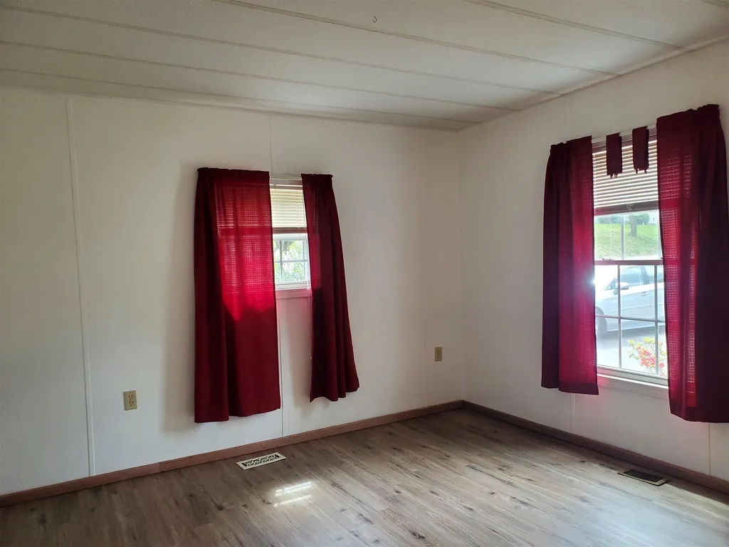 14 Lanai Drive Rochester NH 03867